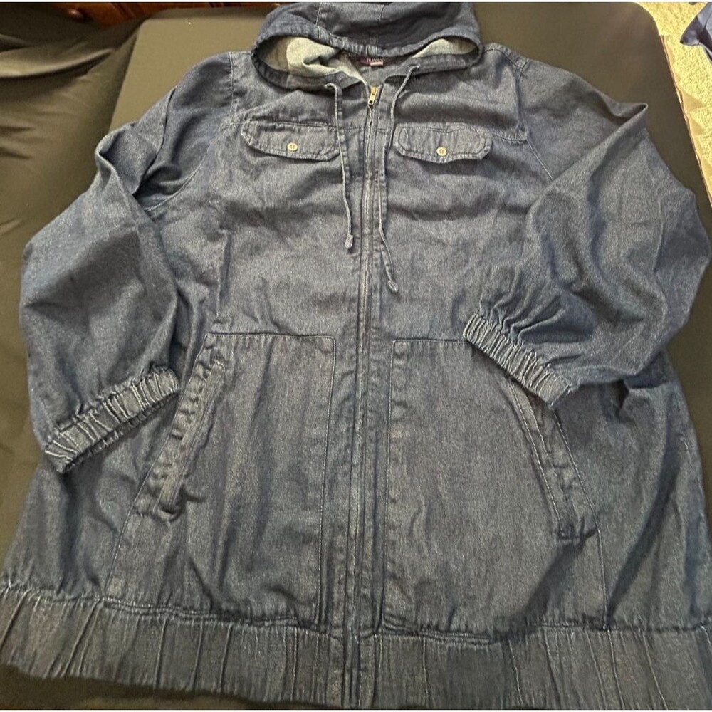 Roaman’s Denim Hooded Jacket Full Zip Plus Size 26W Lightweight 100% Cotton NWOT